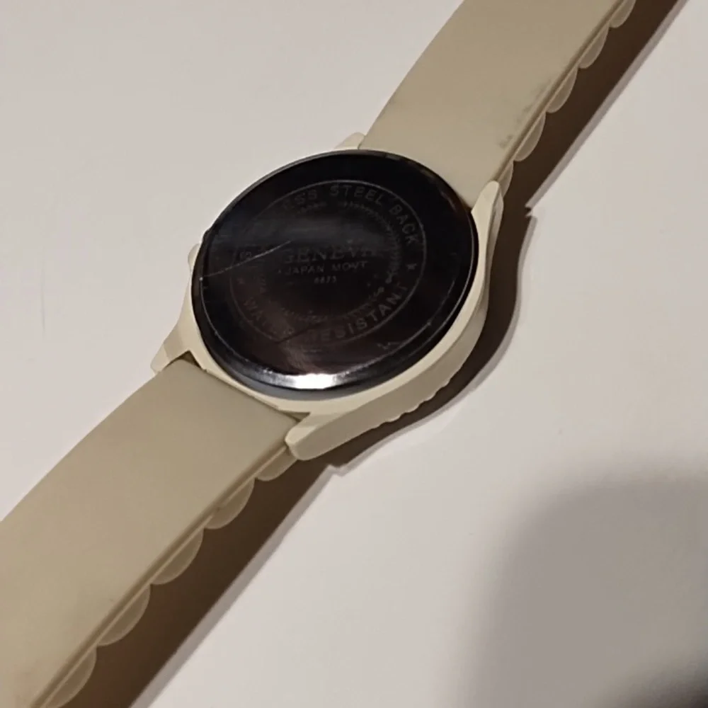 Nwot Geneva Cream Watch - Picture 7 of 8